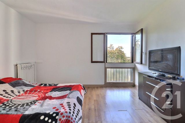 Appartement F5 &agrave; vendre - 5 pi&egrave;ces - 91,85 m2 - Tremblay En France - 93 - ILE-DE-FRANCE