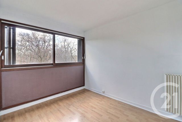 Appartement F4 &agrave; louer - 4 pi&egrave;ces - 82,77 m2 - Tremblay En France - 93 - ILE-DE-FRANCE