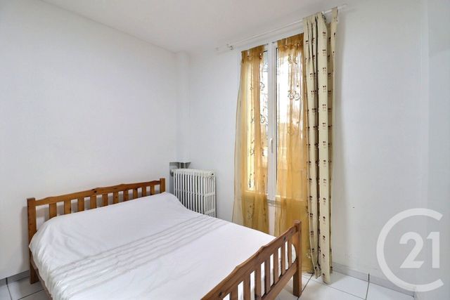 Maison &agrave; vendre - 6 pi&egrave;ces - 130 m2 - Coubron - 93 - ILE-DE-FRANCE