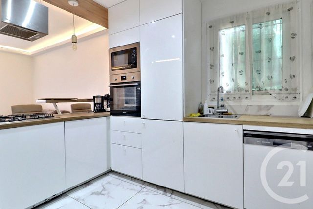 Appartement F3 &agrave; louer - 3 pi&egrave;ces - 53,34 m2 - Vaujours - 93 - ILE-DE-FRANCE
