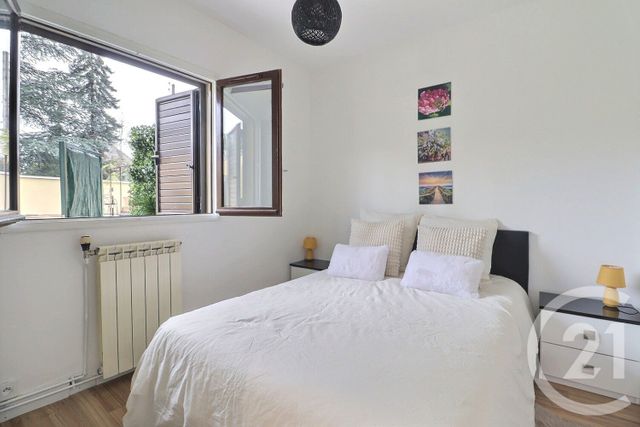 Appartement F3 &agrave; louer - 3 pi&egrave;ces - 53,34 m2 - Vaujours - 93 - ILE-DE-FRANCE