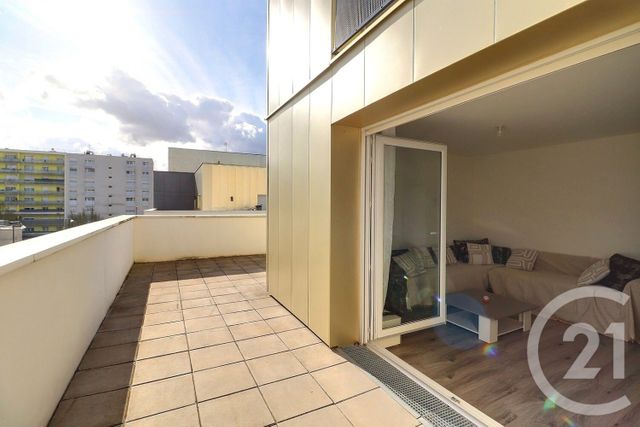 Appartement F2 &agrave; louer - 2 pi&egrave;ces - 37 m2 - Tremblay En France - 93 - ILE-DE-FRANCE