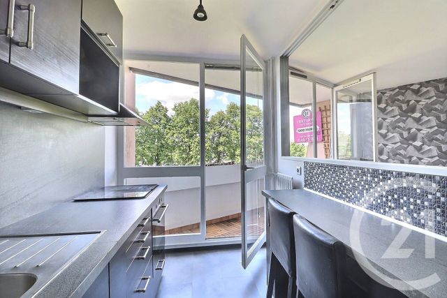 Appartement F4 &agrave; louer - 4 pi&egrave;ces - 82,13 m2 - Villepinte - 93 - ILE-DE-FRANCE