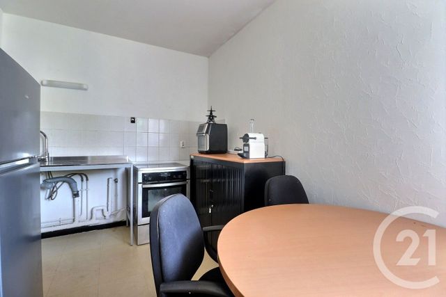Appartement F2 &agrave; louer - 2 pi&egrave;ces - 51,09 m2 - Tremblay En France - 93 - ILE-DE-FRANCE