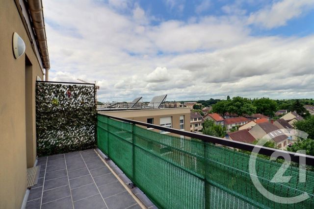 Appartement F3 &agrave; louer - 3 pi&egrave;ces - 61,65 m2 - Villepinte - 93 - ILE-DE-FRANCE
