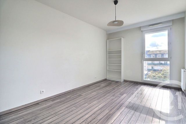 Appartement F3 &agrave; louer - 3 pi&egrave;ces - 63,25 m2 - Villepinte - 93 - ILE-DE-FRANCE