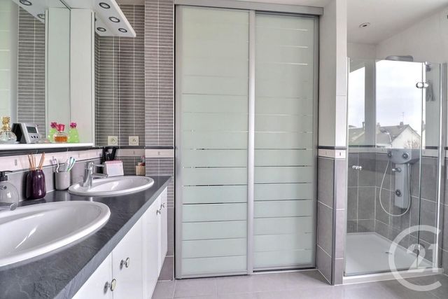 Maison à vendre - 5 pièces - 151,44 m2 - Tremblay En France - 93 - ILE-DE-FRANCE