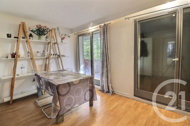 Appartement F6 &agrave; vendre - 5 pi&egrave;ces - 110,87 m2 - Tremblay En France - 93 - ILE-DE-FRANCE