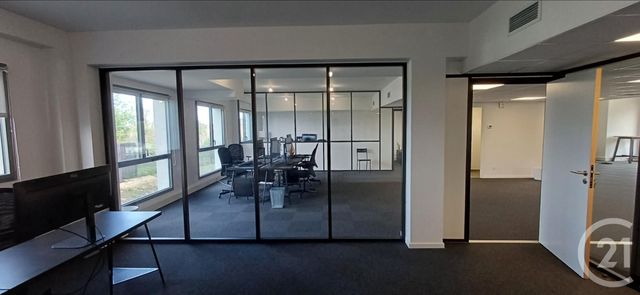 Bureaux à louer - 200.0 m2 - 34 - Herault