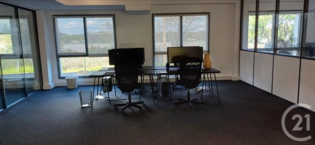 Bureaux à louer - 200.0 m2 - 34 - Herault