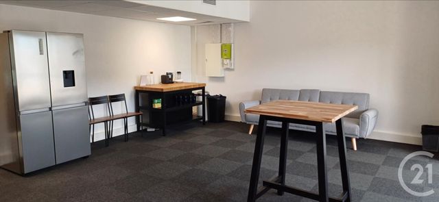 Bureaux à louer - 200.0 m2 - 34 - Herault