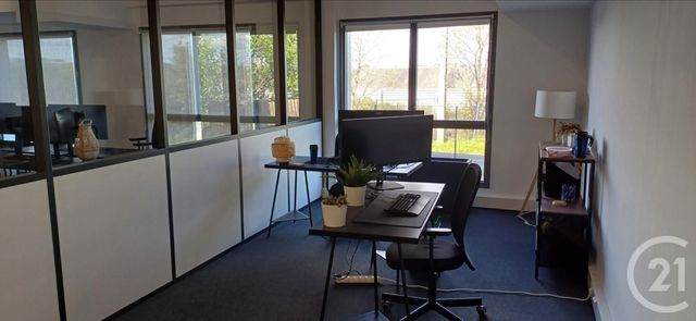 Bureaux à louer - 200.0 m2 - 34 - Herault
