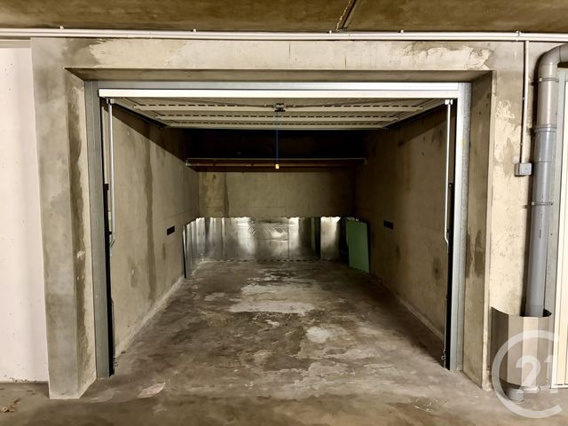 parking - BIARRITZ - 64