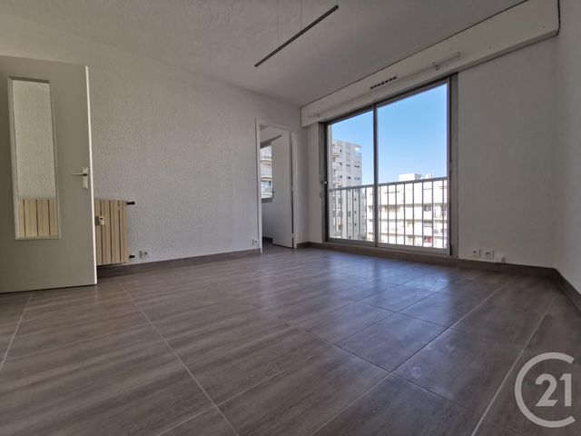 Appartement T1 à louer - 1 pièce - 28 m2 - Biarritz - 64 - AQUITAINE