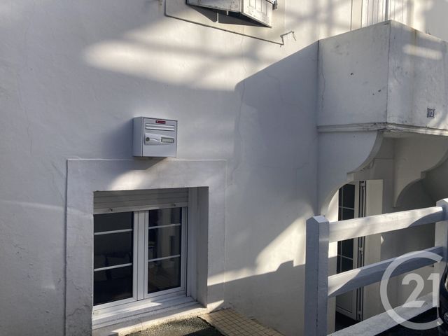 Appartement Studio &agrave; louer - 1 pi&egrave;ce - 25,10 m2 - Biarritz - 64 - AQUITAINE
