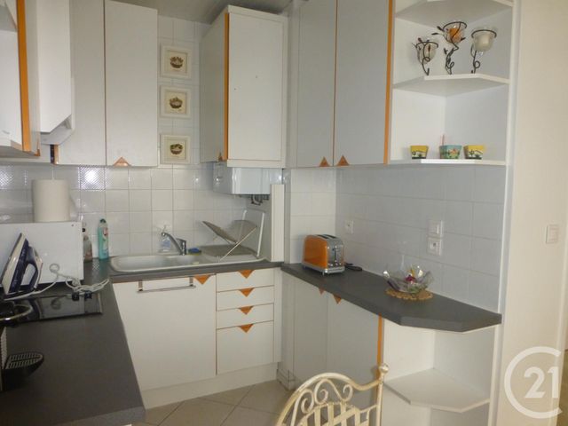 Appartement F2 &agrave; louer - 2 pi&egrave;ces - 38,26 m2 - Biarritz - 64 - AQUITAINE