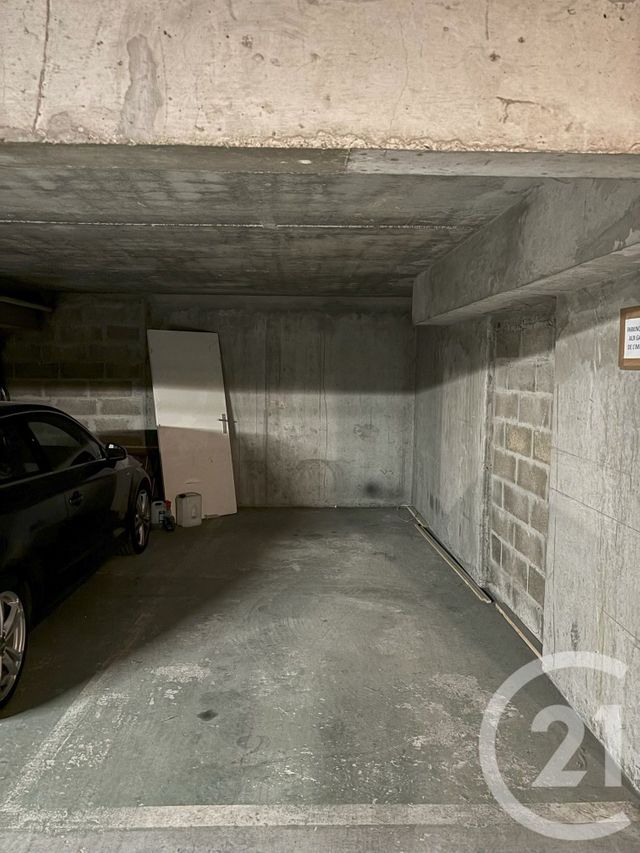 parking - PARIS - 75011