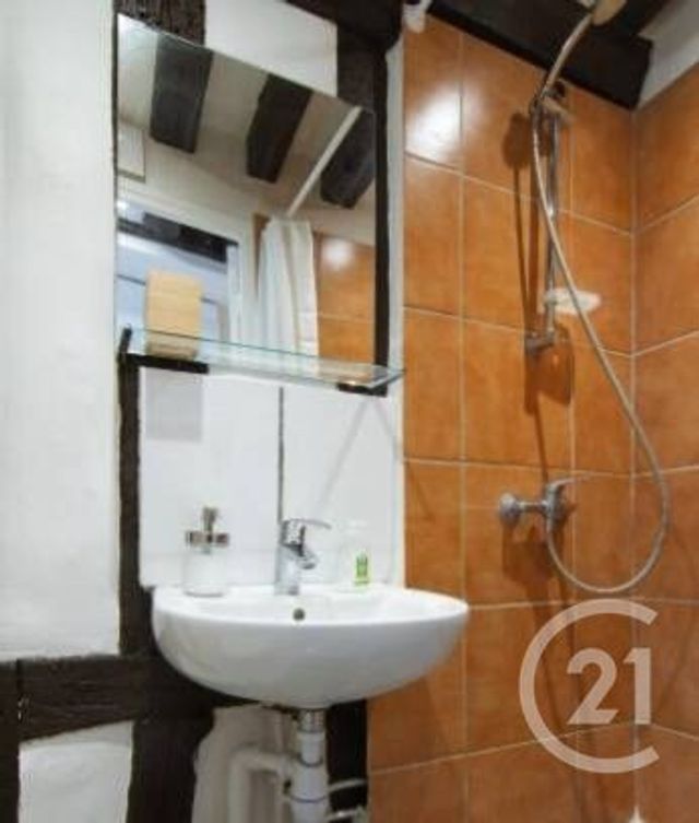 Appartement Studio &agrave; vendre - 1 pi&egrave;ce - 13,01 m2 - Paris - 75011 - ILE-DE-FRANCE