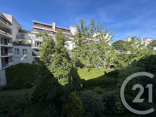 Appartement F4 / 5 &agrave; vendre - 5 pi&egrave;ces - 106,10 m2 - Paris - 75012 - ILE-DE-FRANCE