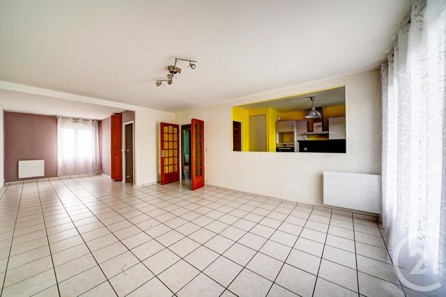 appartement à vendre - 4 pièces - 84,09 m2 - Neuilly Sur Marne - 93 - ILE-DE-FRANCE
