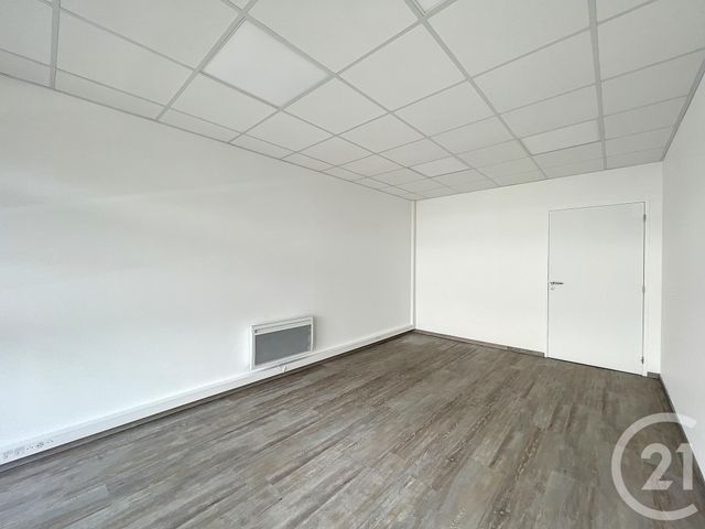 Local commercial à louer - 70.0 m2 - 22 - Cotes-d'Armor