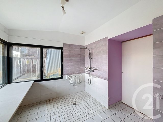 Maison &agrave; vendre - 8 pi&egrave;ces - 201 m2 - Ploumilliau - 22 - BRETAGNE