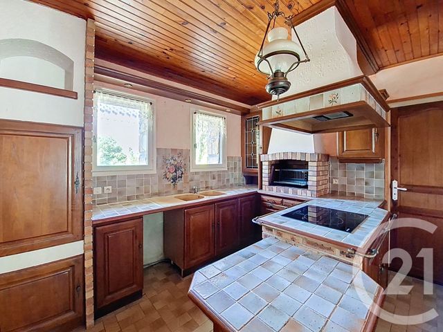 Maison à vendre - 10 pièces - 198 m2 - Pleumeur Bodou - 22 - BRETAGNE