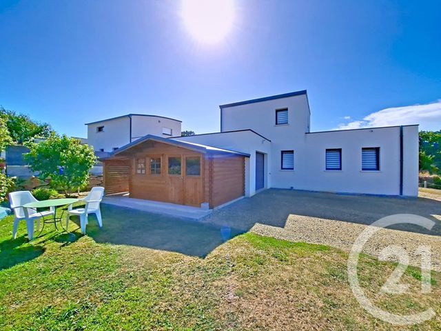 Maison à vendre - 4 pièces - 131 m2 - Pleumeur Bodou - 22 - BRETAGNE