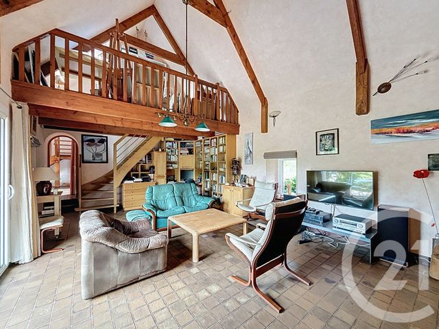 Maison à vendre - 6 pièces - 193 m2 - Ploumilliau - 22 - BRETAGNE
