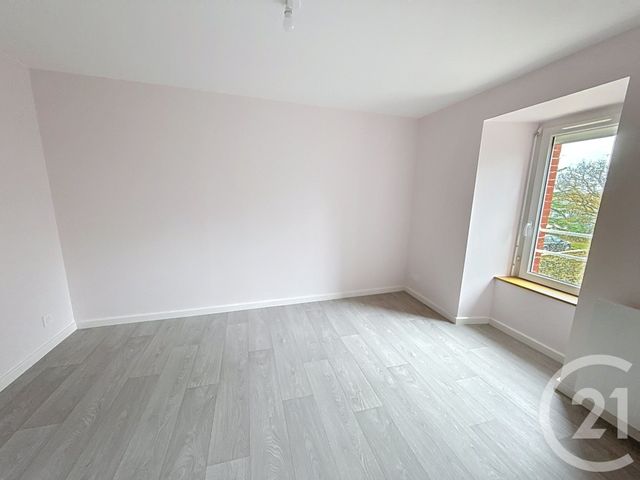 Maison &agrave; louer - 4 pi&egrave;ces - 67 m2 - Lannion - 22 - BRETAGNE