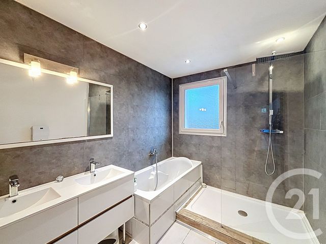 Maison &agrave; vendre - 5 pi&egrave;ces - 125 m2 - Ploulec H - 22 - BRETAGNE