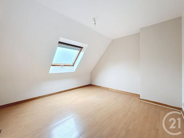 Maison à louer - 6 pièces - 143 m2 - Lannion - 22 - BRETAGNE