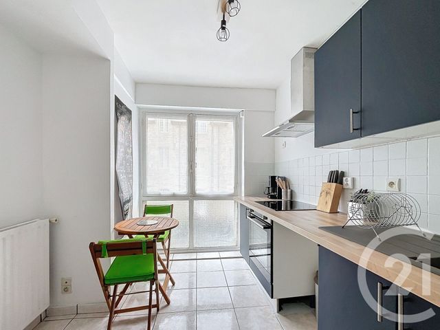 Appartement F3 &agrave; louer - 3 pi&egrave;ces - 72,35 m2 - Lannion - 22 - BRETAGNE