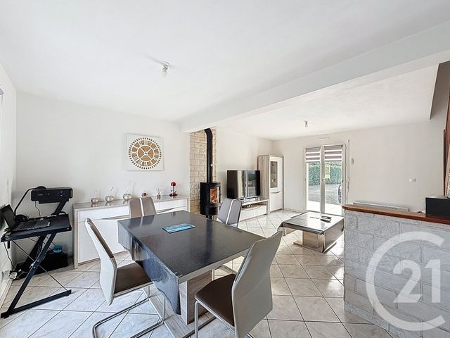 Maison &agrave; vendre - 5 pi&egrave;ces - 99 m2 - Begard - 22 - BRETAGNE