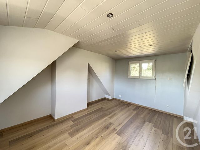 Maison &agrave; louer - 4 pi&egrave;ces - 75 m2 - Ploubezre - 22 - BRETAGNE