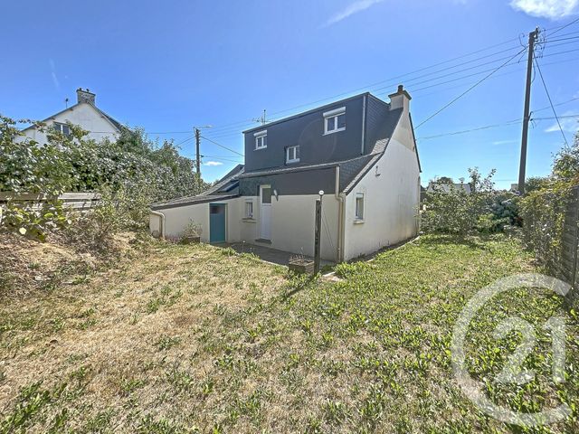 Maison &agrave; louer - 4 pi&egrave;ces - 75 m2 - Ploubezre - 22 - BRETAGNE