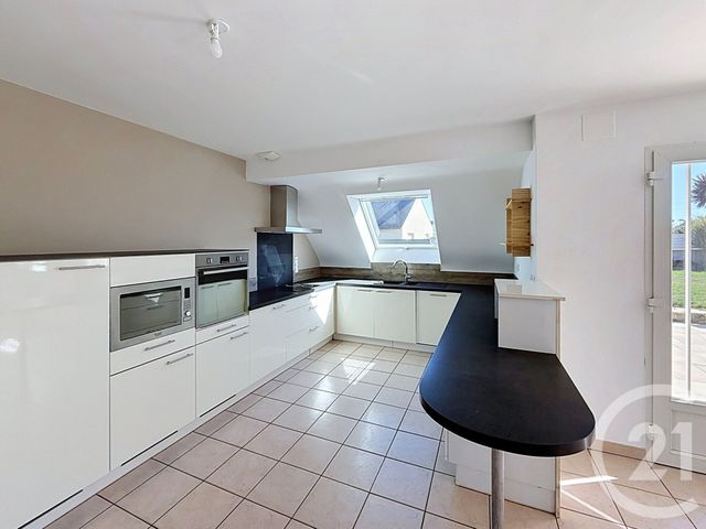 Maison &agrave; louer - 4 pi&egrave;ces - 81 m2 - Rospez - 22 - BRETAGNE
