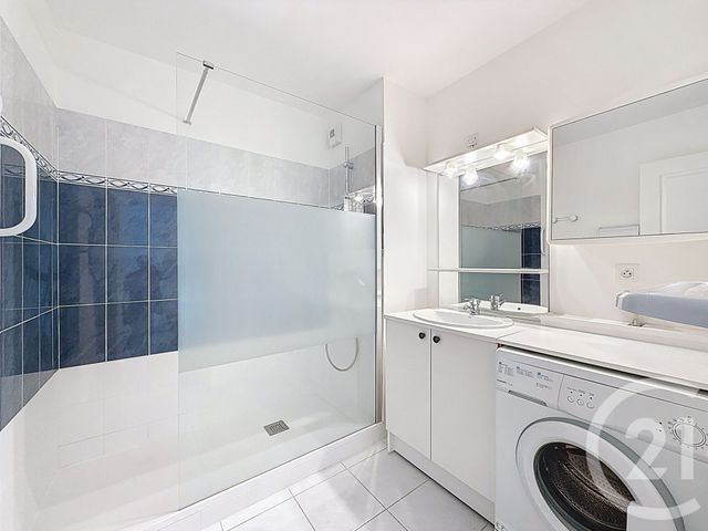 Appartement F2 &agrave; louer - 2 pi&egrave;ces - 43,10 m2 - Perros Guirec - 22 - BRETAGNE