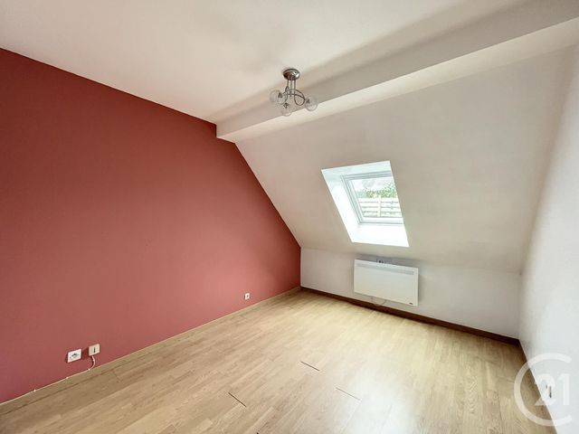 Maison &agrave; louer - 5 pi&egrave;ces - 103 m2 - Lannion - 22 - BRETAGNE