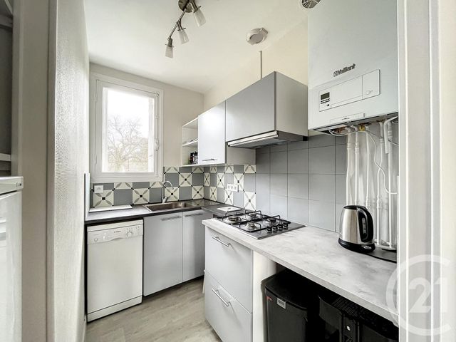 Appartement F2 &agrave; louer - 2 pi&egrave;ces - 44 m2 - Lannion - 22 - BRETAGNE