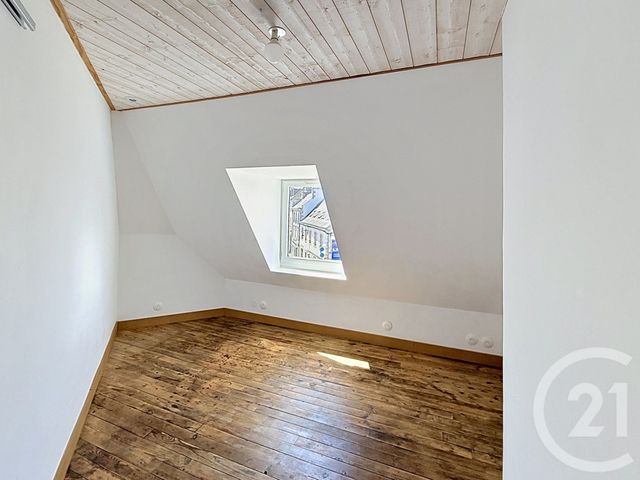 Appartement F5 &agrave; louer - 5 pi&egrave;ces - 126 m2 - Plestin Les Greves - 22 - BRETAGNE