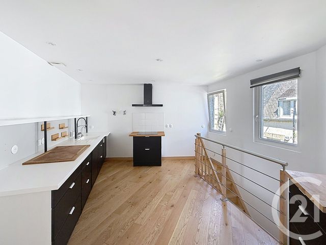 Appartement F5 &agrave; louer - 5 pi&egrave;ces - 126 m2 - Plestin Les Greves - 22 - BRETAGNE