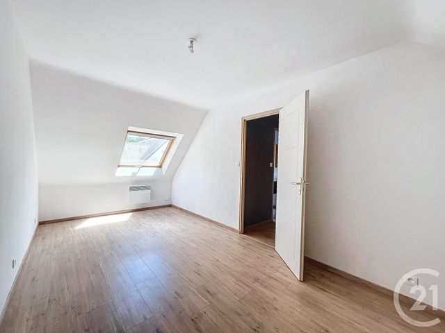 Maison &agrave; louer - 4 pi&egrave;ces - 97,28 m2 - Plestin Les Greves - 22 - BRETAGNE