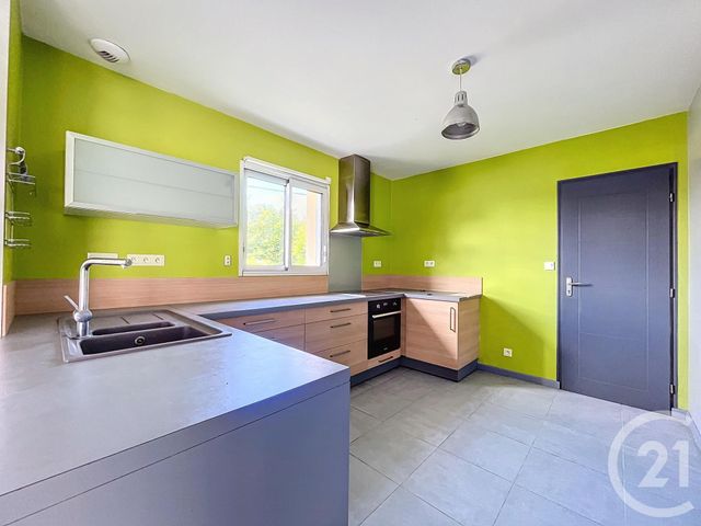 Maison &agrave; louer - 4 pi&egrave;ces - 97,28 m2 - Plestin Les Greves - 22 - BRETAGNE