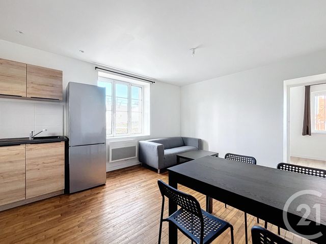 Appartement F3 &agrave; louer - 3 pi&egrave;ces - 41,23 m2 - Begard - 22 - BRETAGNE