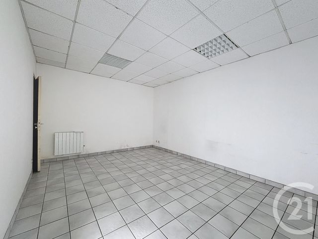 Local commercial à louer - 26.0 m2 - 22 - Cotes-d'Armor