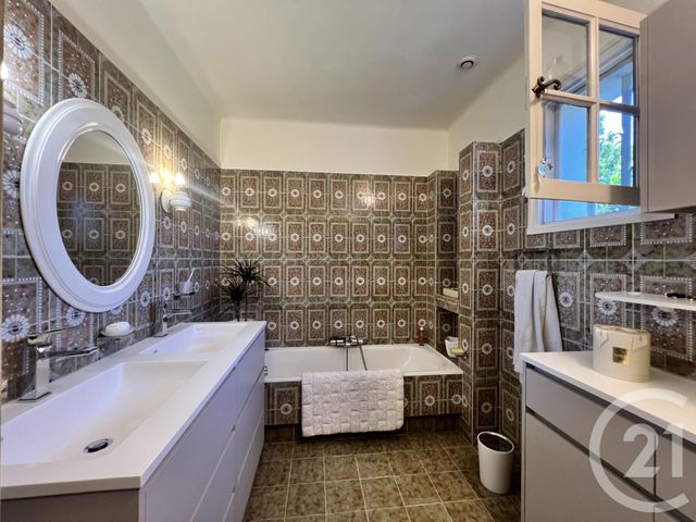 Maison à vendre - 7 pièces - 157,68 m2 - Pelissanne - 13 - PROVENCE-ALPES-COTE-D-AZUR