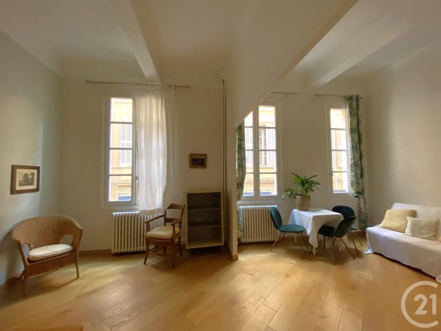 Appartement T3 à vendre - 3 pièces - 56,06 m2 - Aix En Provence - 13 - PROVENCE-ALPES-COTE-D-AZUR