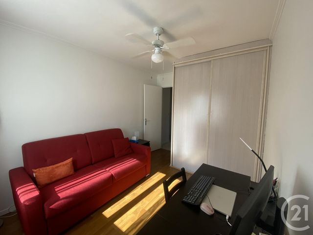 Appartement T3 à vendre - 3 pièces - 83,37 m2 - Aix En Provence - 13 - PROVENCE-ALPES-COTE-D-AZUR