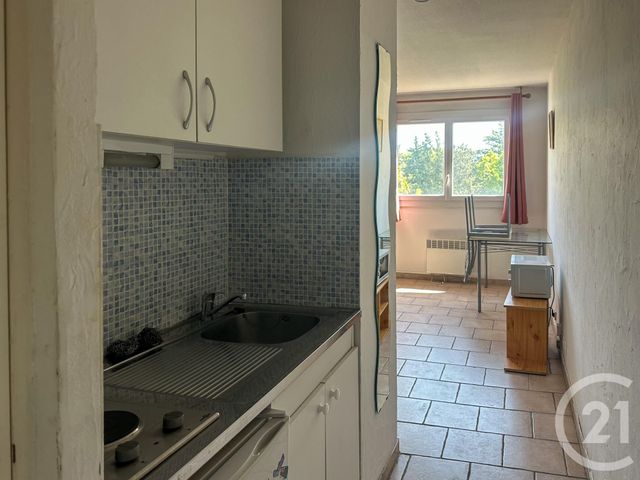 Appartement Studio à vendre - 1 pièce - 17,70 m2 - Aix En Provence - 13 - PROVENCE-ALPES-COTE-D-AZUR